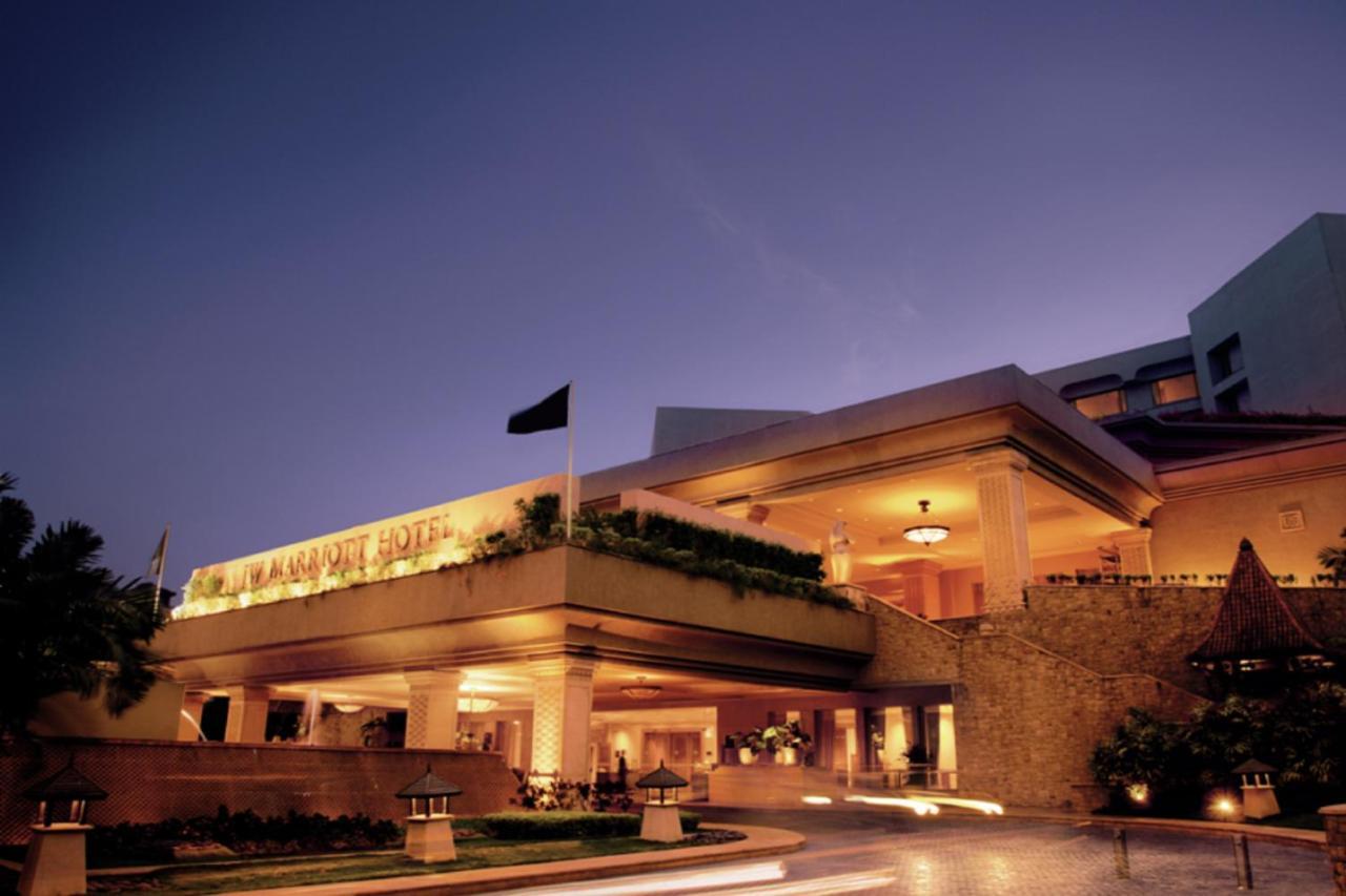 Отель Jw Marriott Mumbai Juhu Экстерьер фото